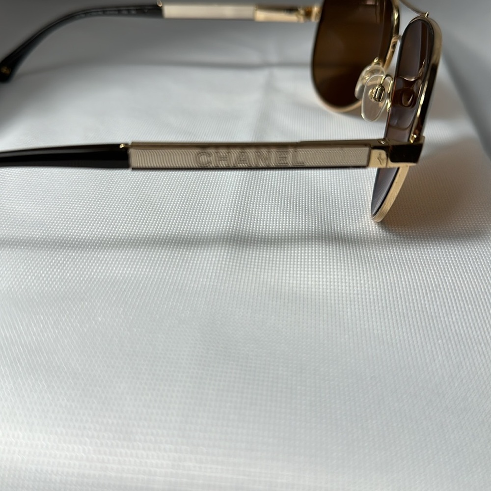 CHANEL~Collection Mirror Aviator Sunglasses - Picture 8 of 10